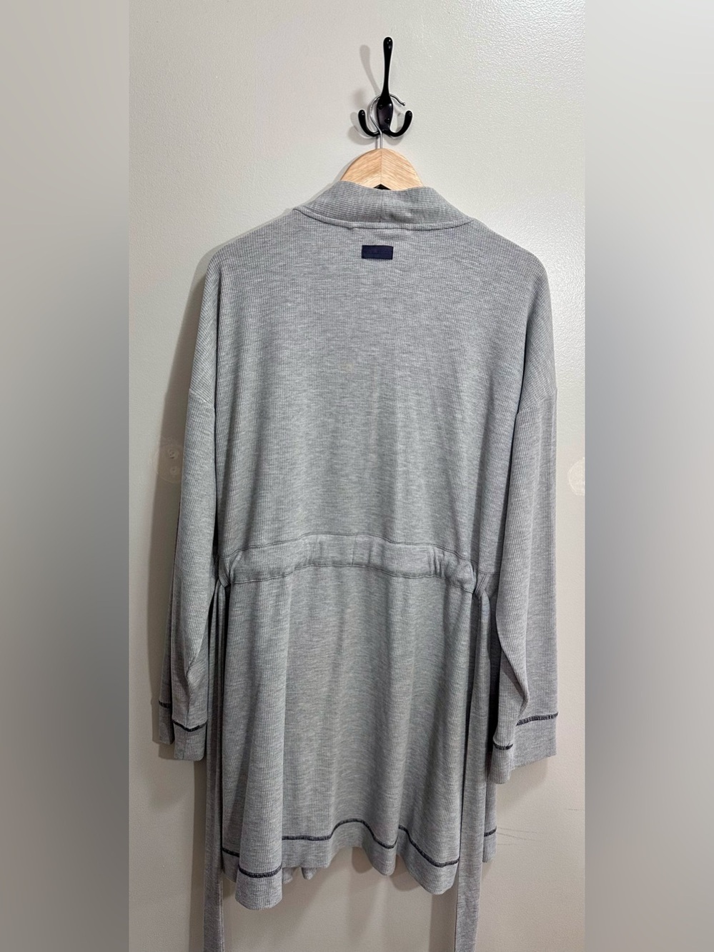 Fabletics Waffle Knit Robe in Heather Grey Size XL Loungewear - Picture 6 of 9